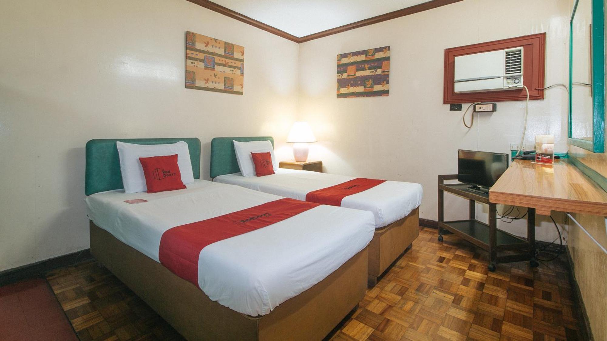 Reddoorz At Broadway Court Apartelle Quezon City Dış mekan fotoğraf