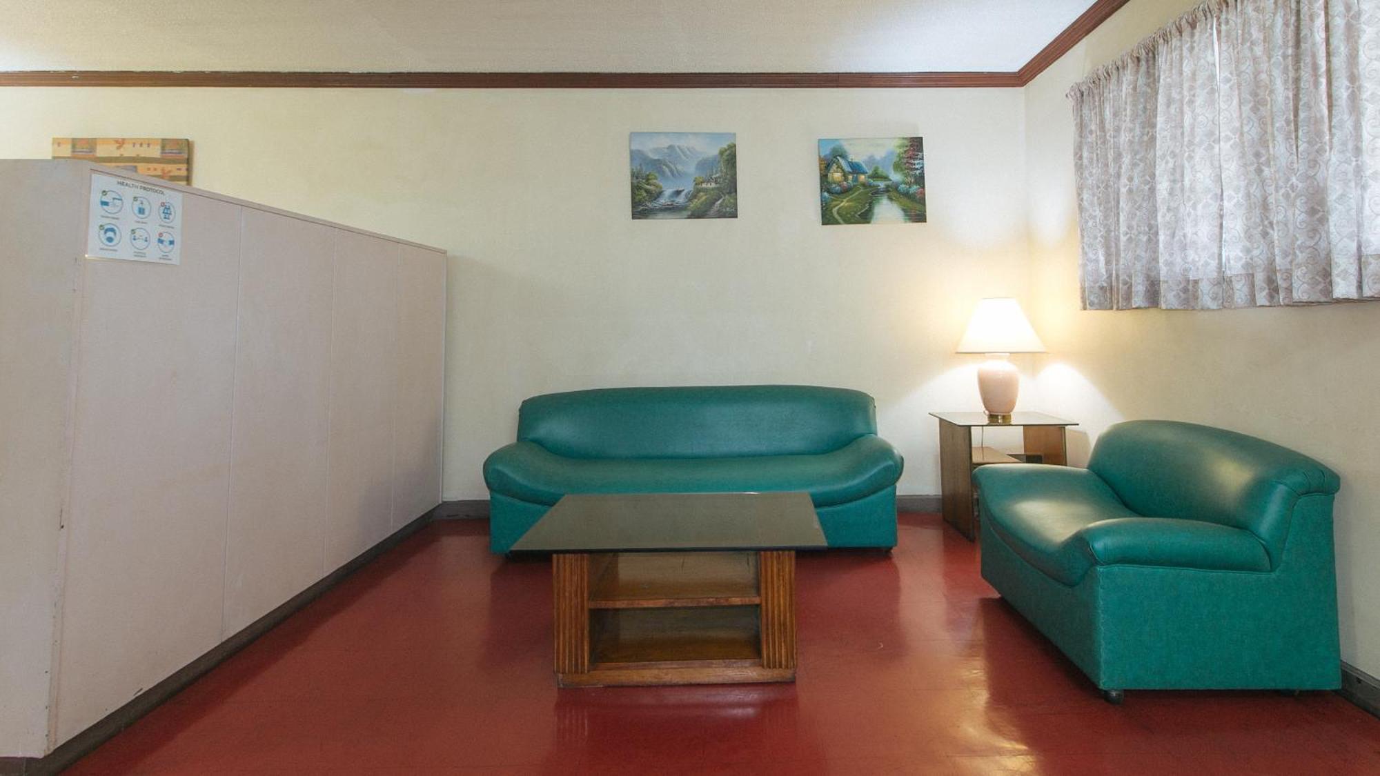 Reddoorz At Broadway Court Apartelle Quezon City Dış mekan fotoğraf