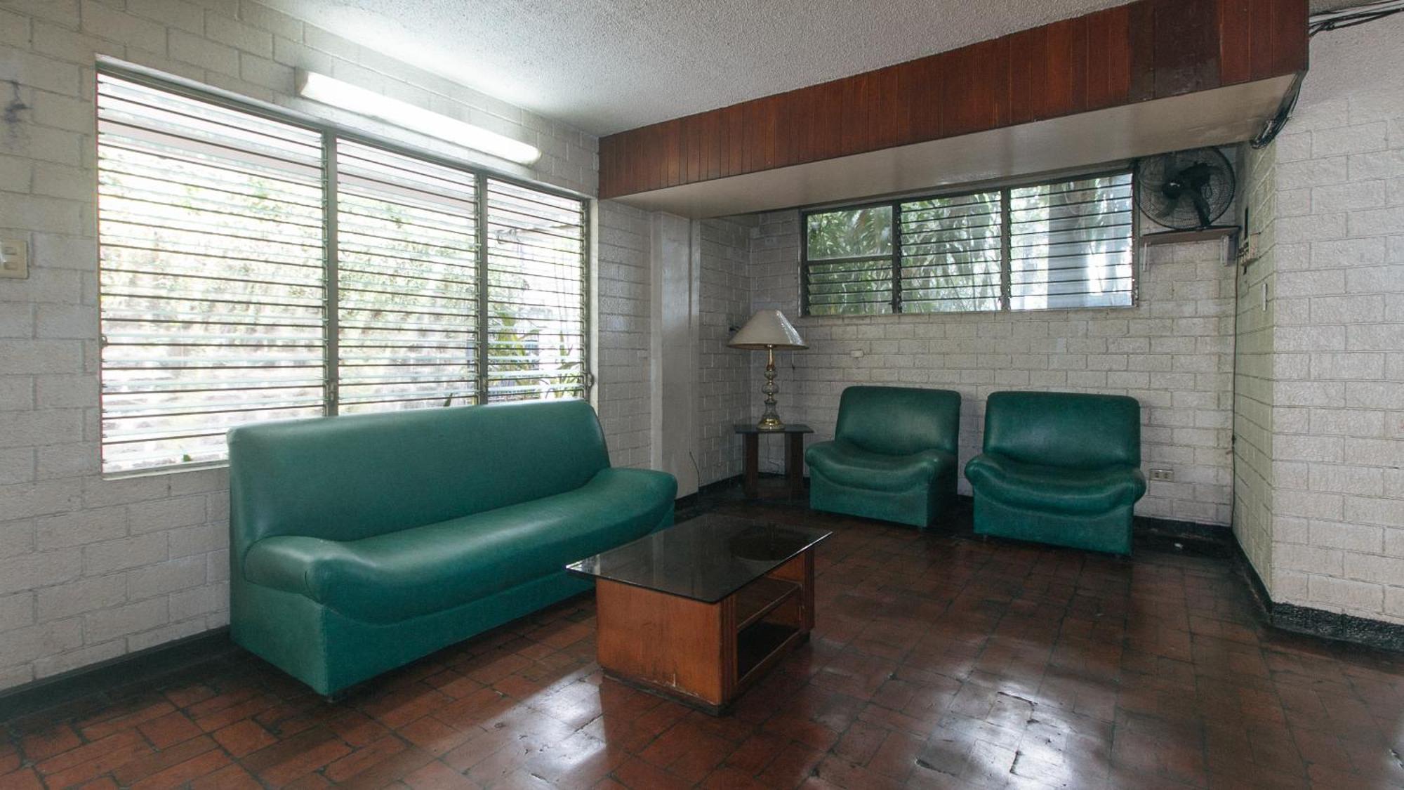 Reddoorz At Broadway Court Apartelle Quezon City Dış mekan fotoğraf