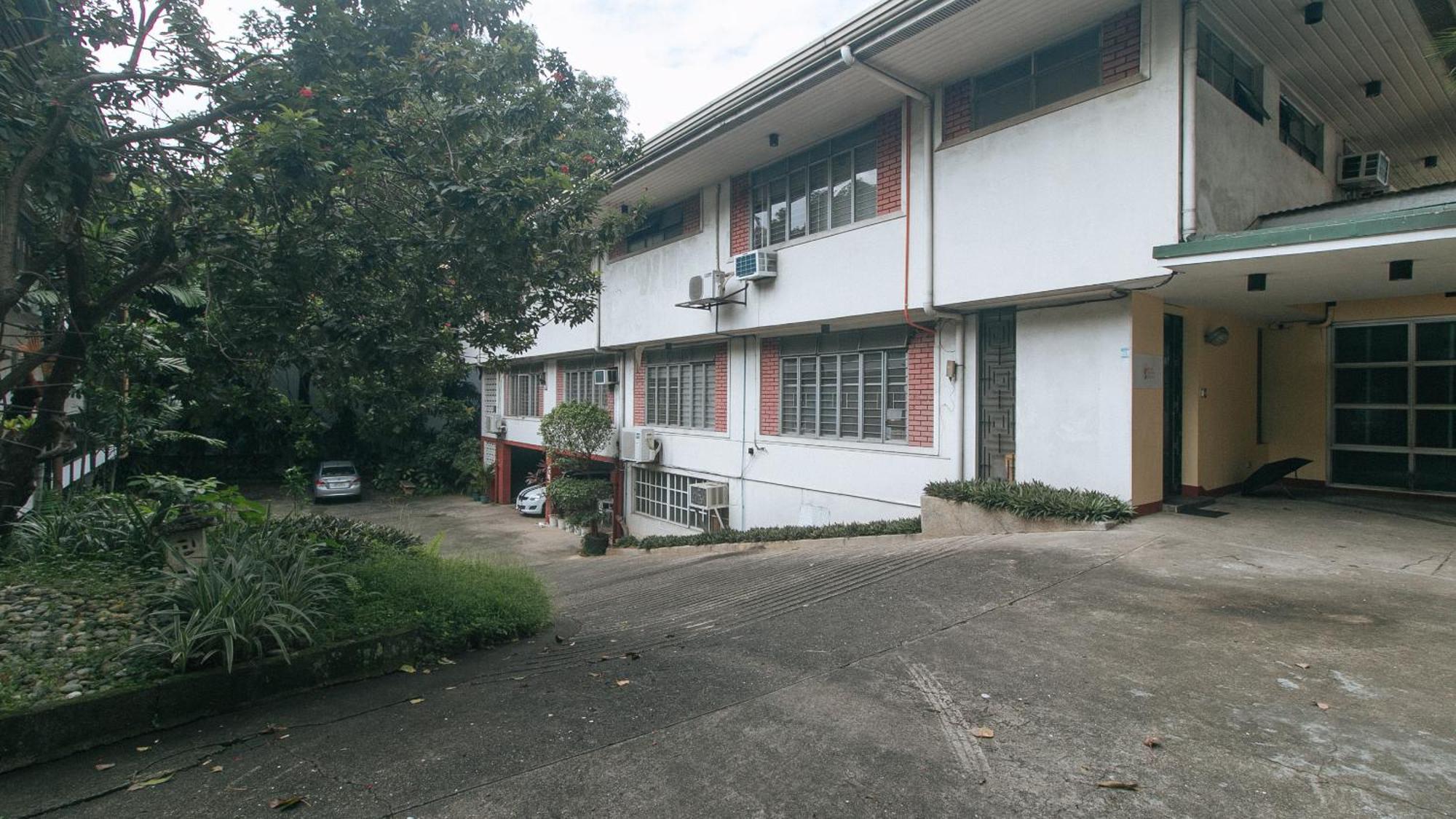 Reddoorz At Broadway Court Apartelle Quezon City Dış mekan fotoğraf