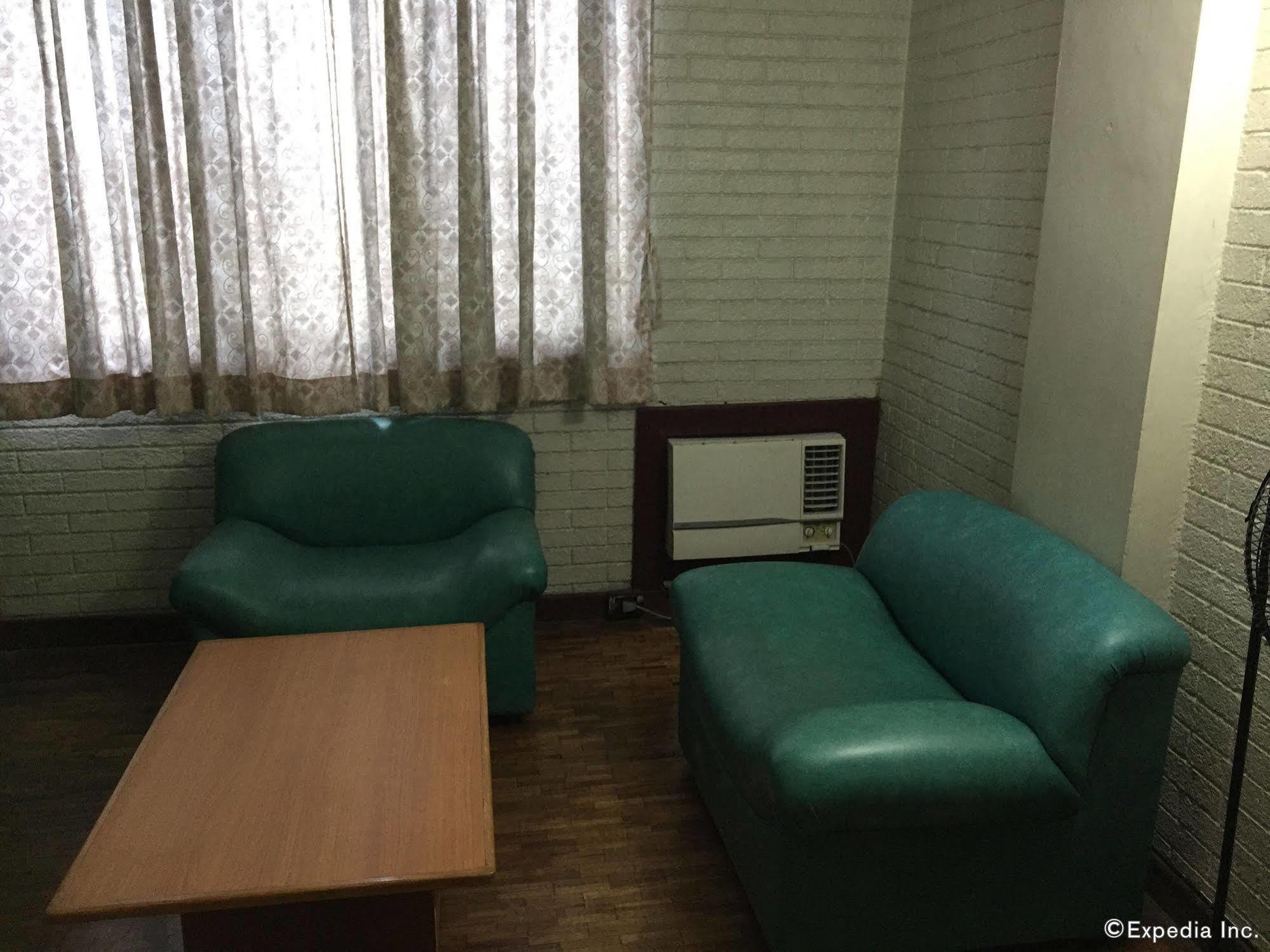 Reddoorz At Broadway Court Apartelle Quezon City Dış mekan fotoğraf